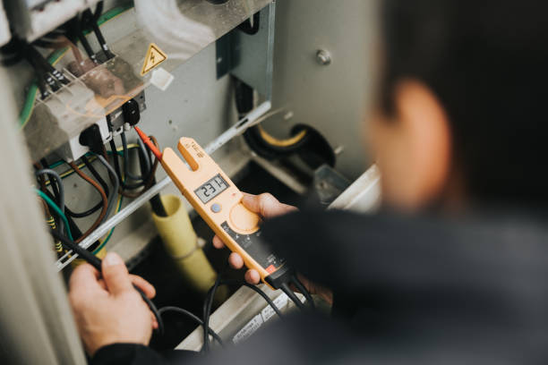 Best Circuit Breaker Repair  in Hamlin, WV